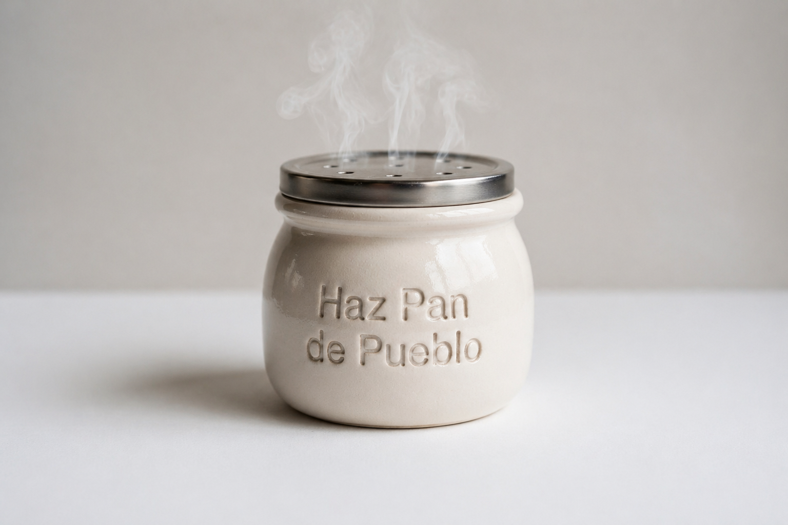 Ahumador cerámico para pan en horno doméstico
